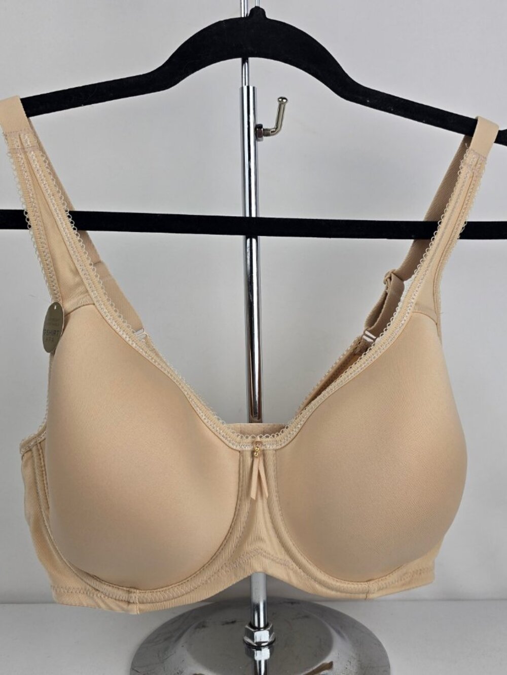 Wacoal Beige T-Shirt Bra Size 36D NWT